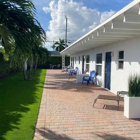 2 Min Walk To The Beach-All Renovated Studio #4
